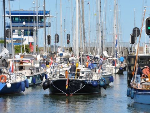 Met je eigen boot naar SAIL 2025 varen: hoe doe je dat?